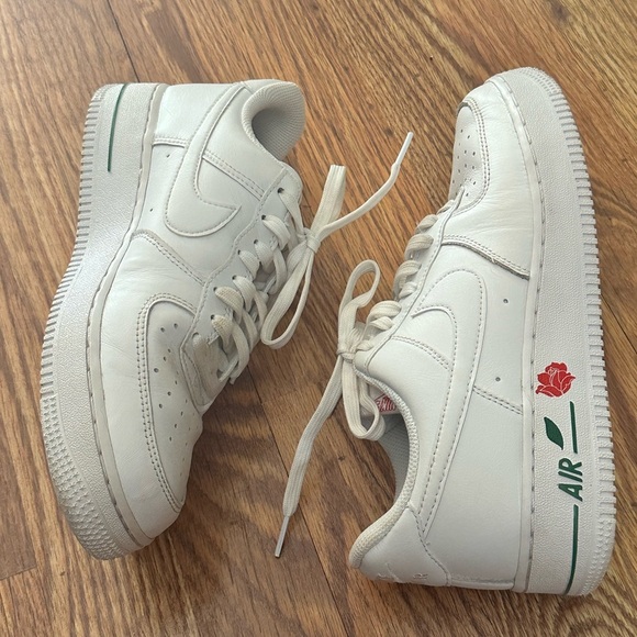 🌹Nike Air Force 1 Low Rose White🌹 - Picture 1 of 12